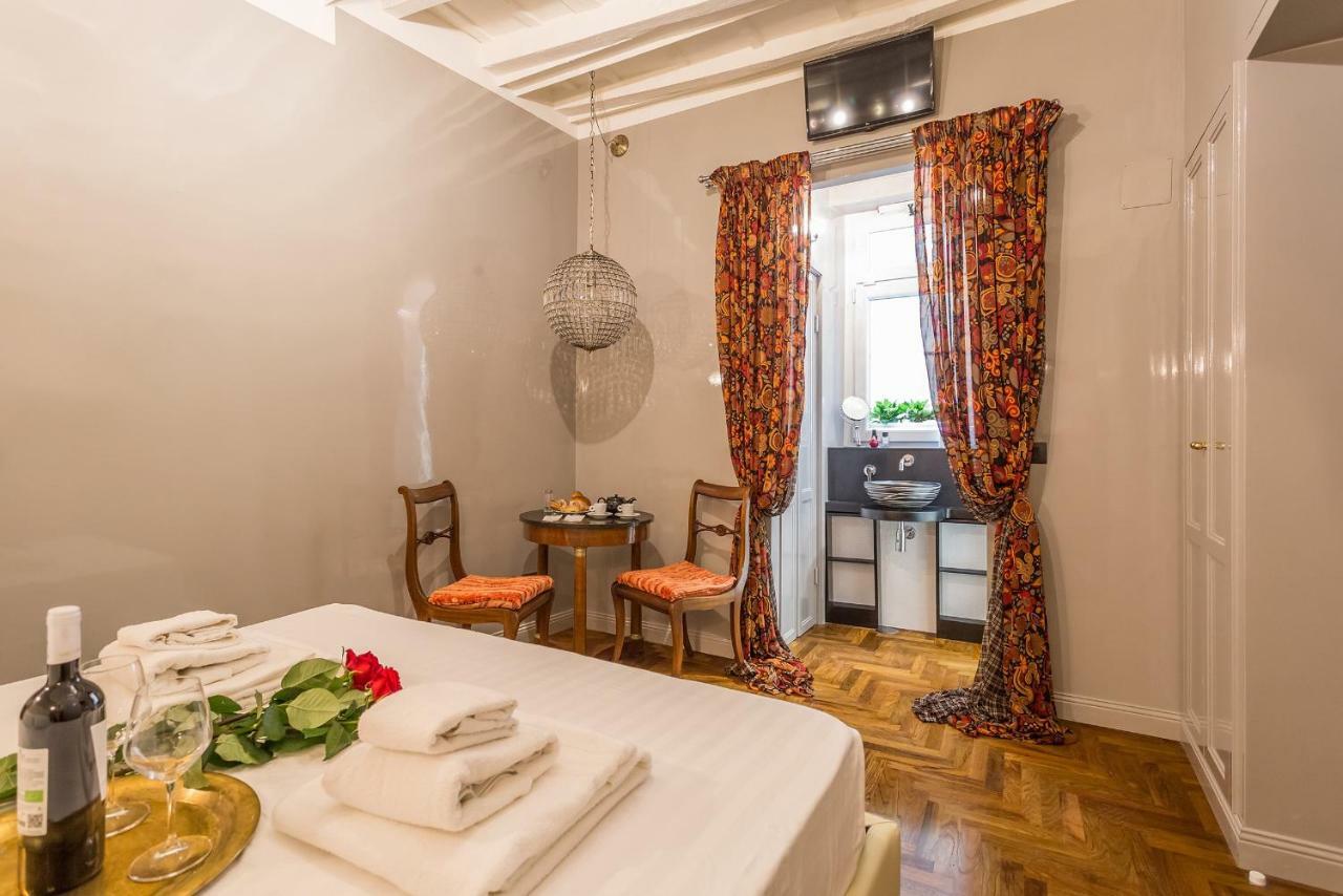 Suite Campo De Fiori Rome Bagian luar foto